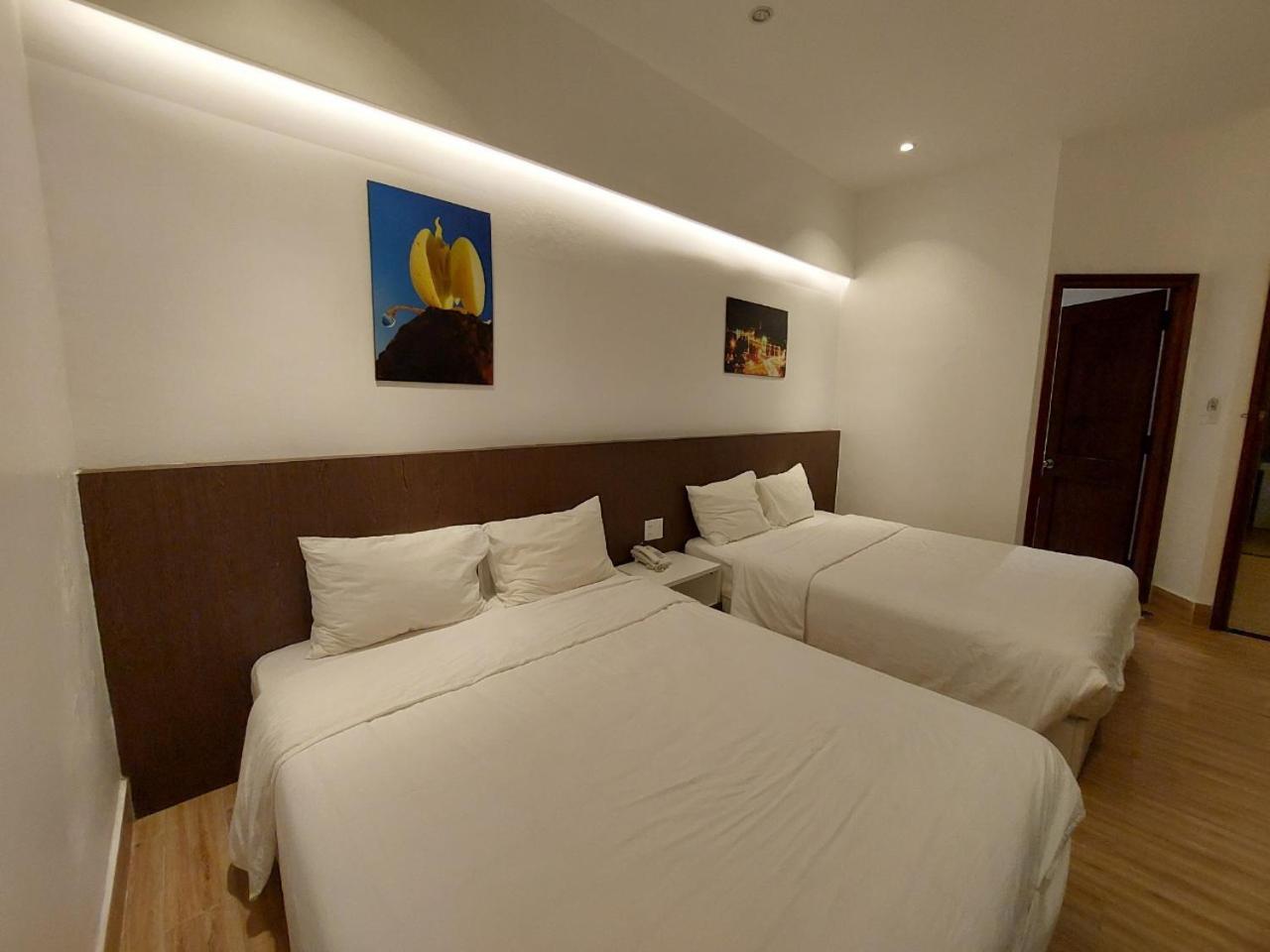Hotel Khách Sạn Đạt Thịnh Dalat Habitación foto