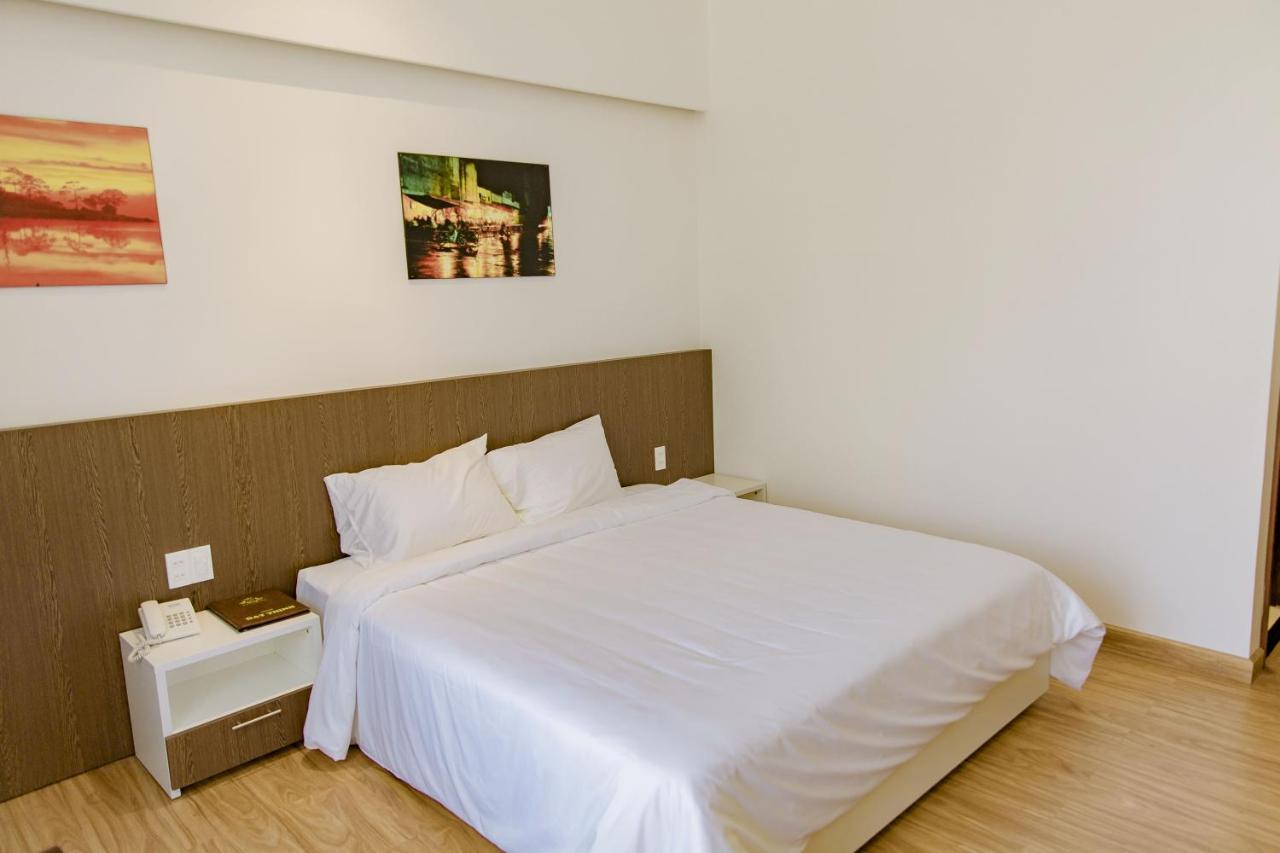 Hotel Khách Sạn Đạt Thịnh Dalat Exterior foto